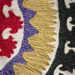 NWT POTTERY BARN SUMEENA SUZANI CREWEL PILLOW COVER